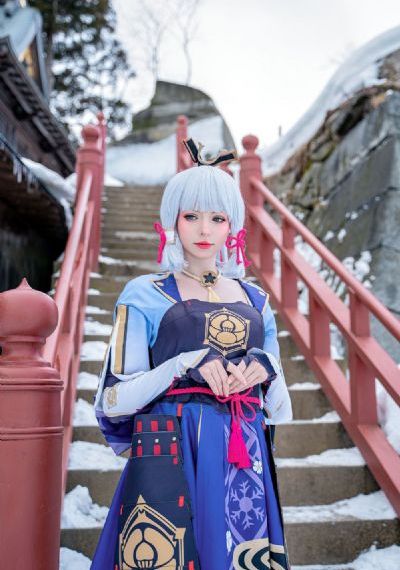 美女张开双腿让男人捅-佳片在线观看视频