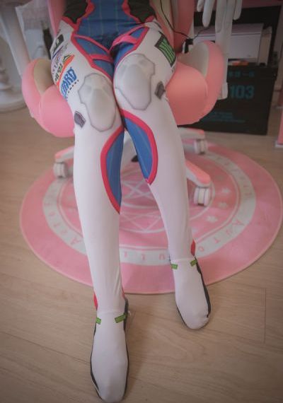 好吊色欧美一区二区三区四区-佳片国语版高清