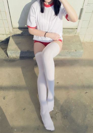 日日狠狠久久偷偷四色综合免费-全集高清免费高清视频